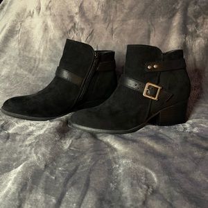 Black Ankle Heeled boots